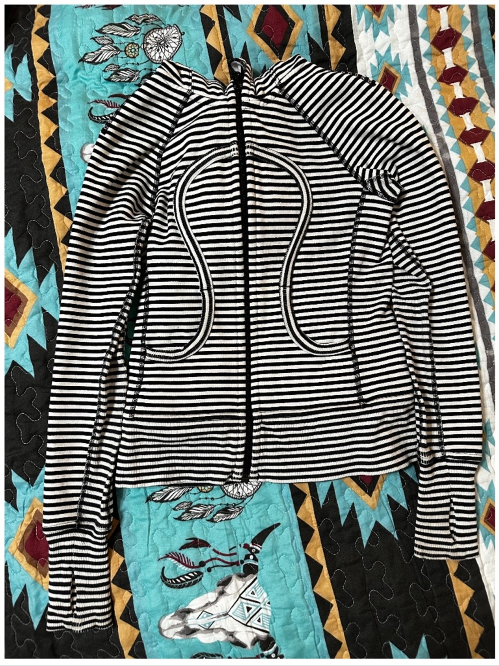 Lululemon Scuba Hoodie Stretch Classic black & white Stripe — Size 2!
